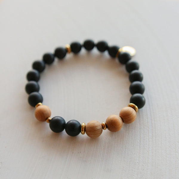 bold bracelet 