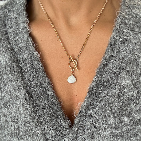 Elegant Necklace