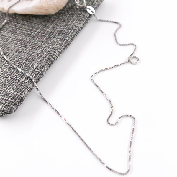 Delicate necklace