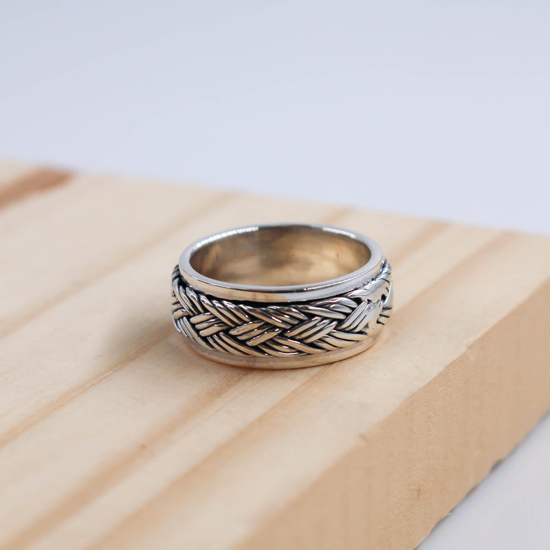 Eternal - spinning ring