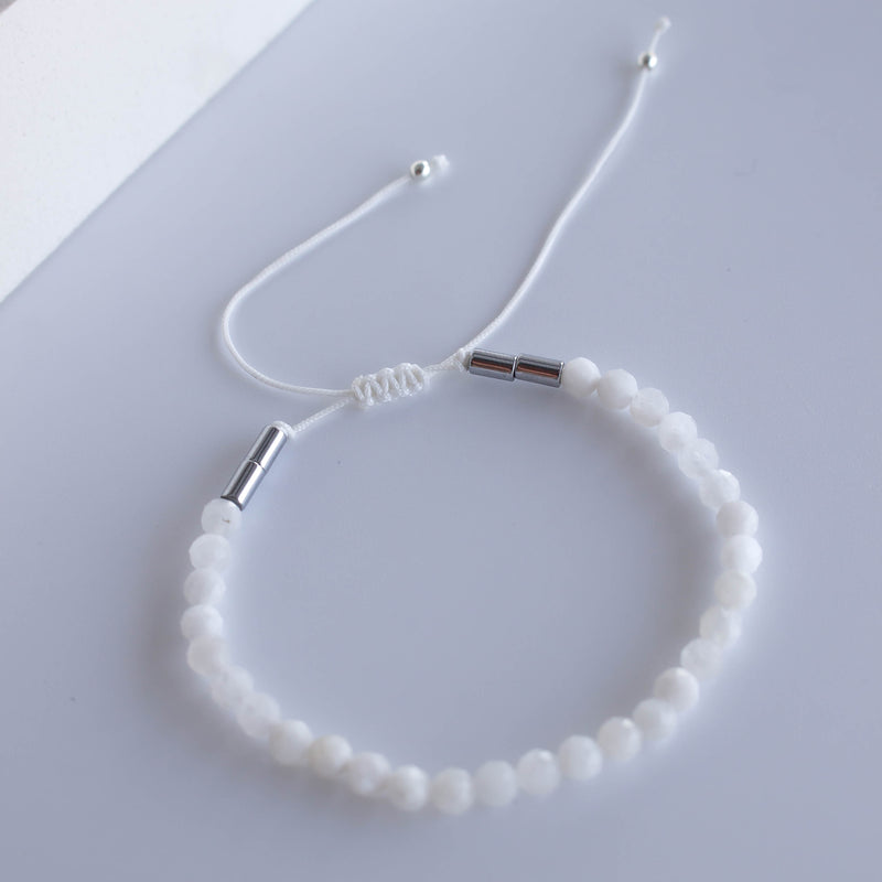 Fine Bracelet - Moonstone